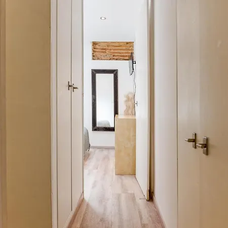 Charming Flat In Lisbon's Center! Apartamento *